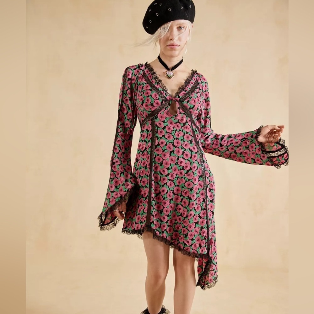 NWT For Love & Lemons Brunella Asymmetrical Floral Mini Dress